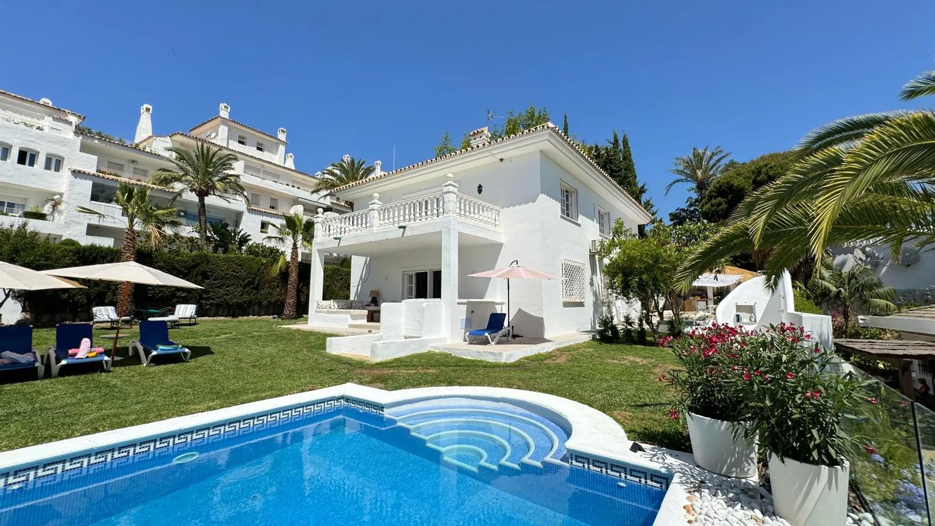 Aurora Boutique House - Only Adults Bed & Breakfast Marbella 0*,