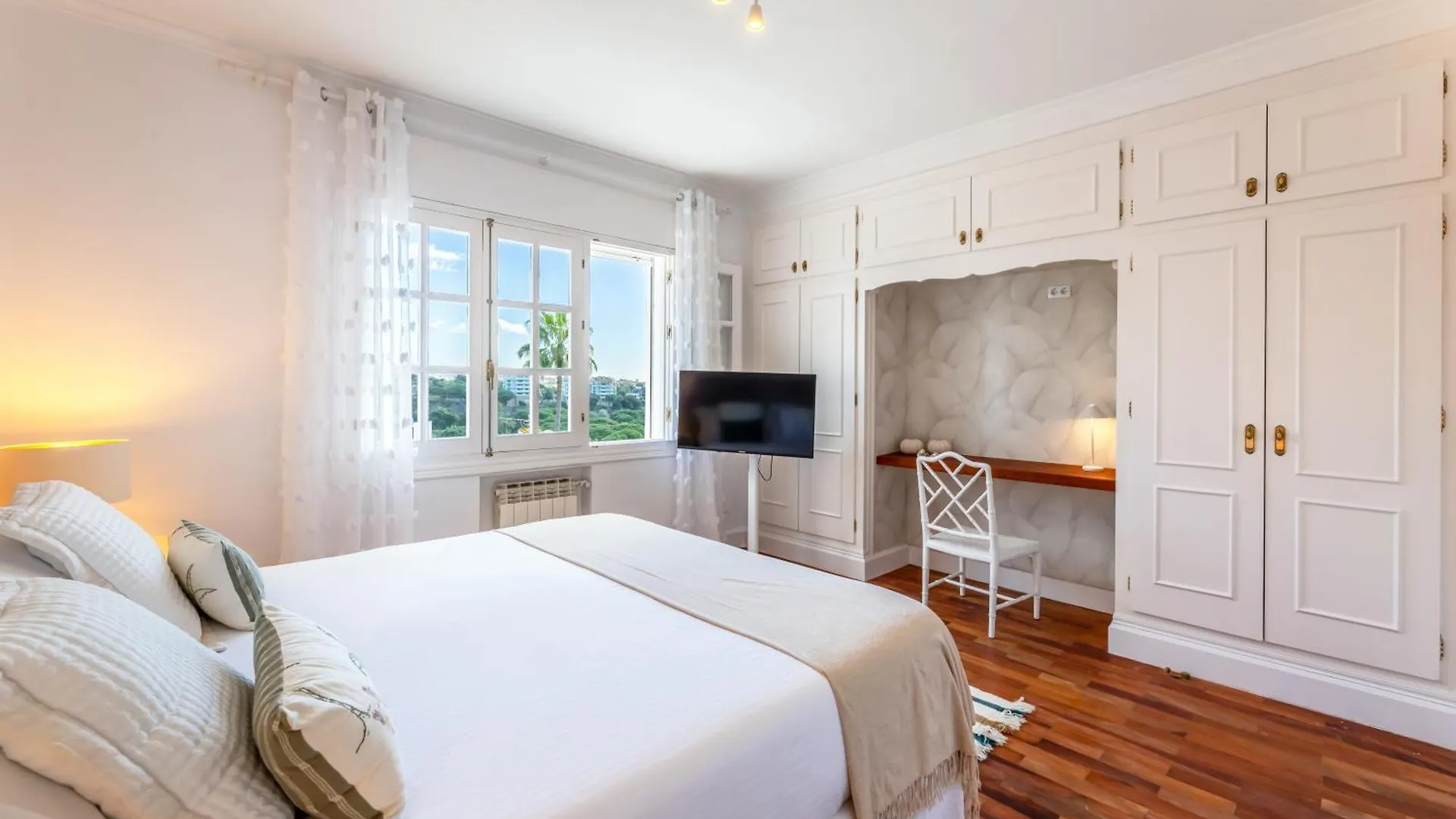 Aurora Boutique House - Only Adults Bed & Breakfast Marbella Spain