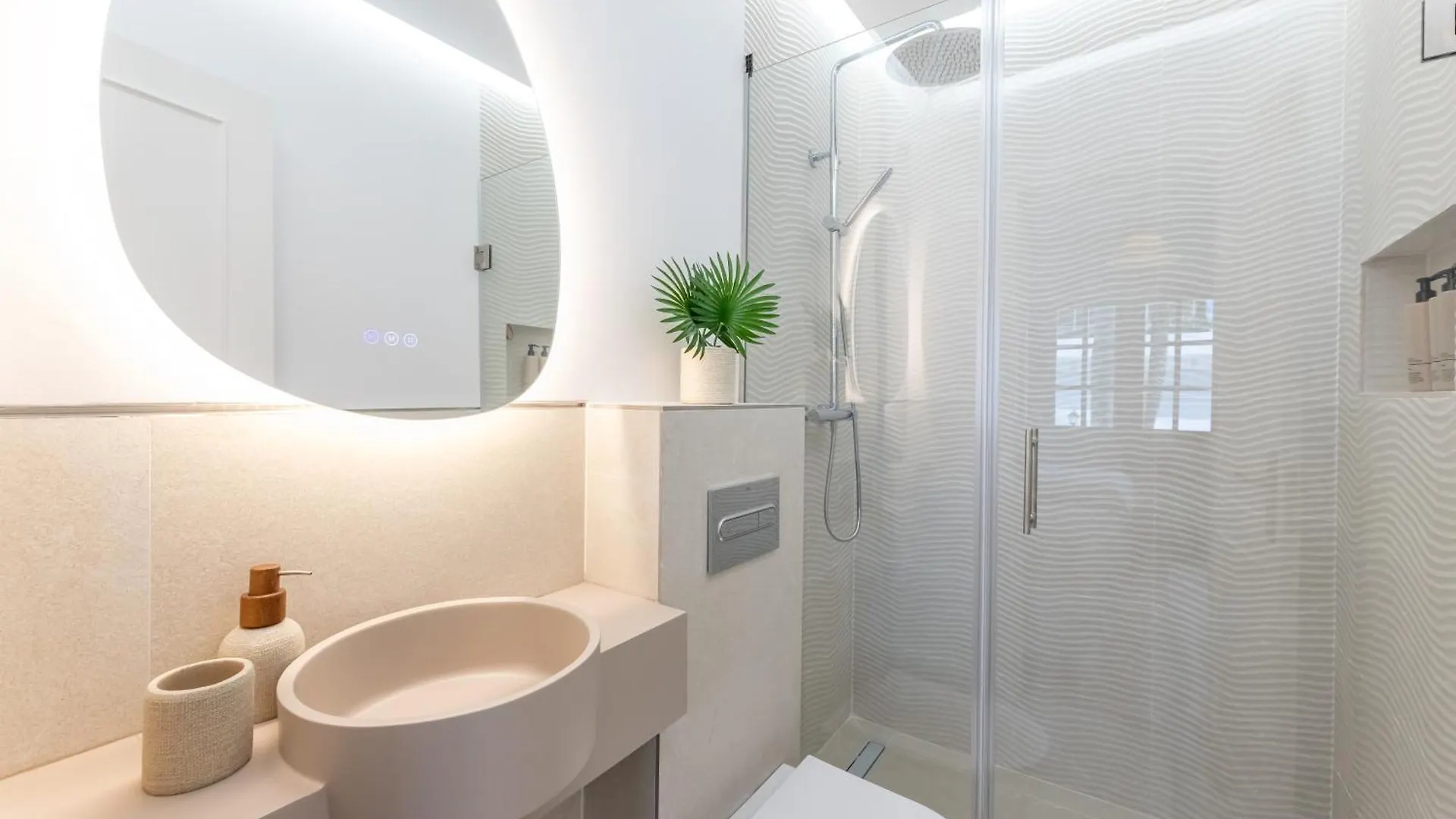 Aurora Boutique House - Only Adults Bed & Breakfast Marbella