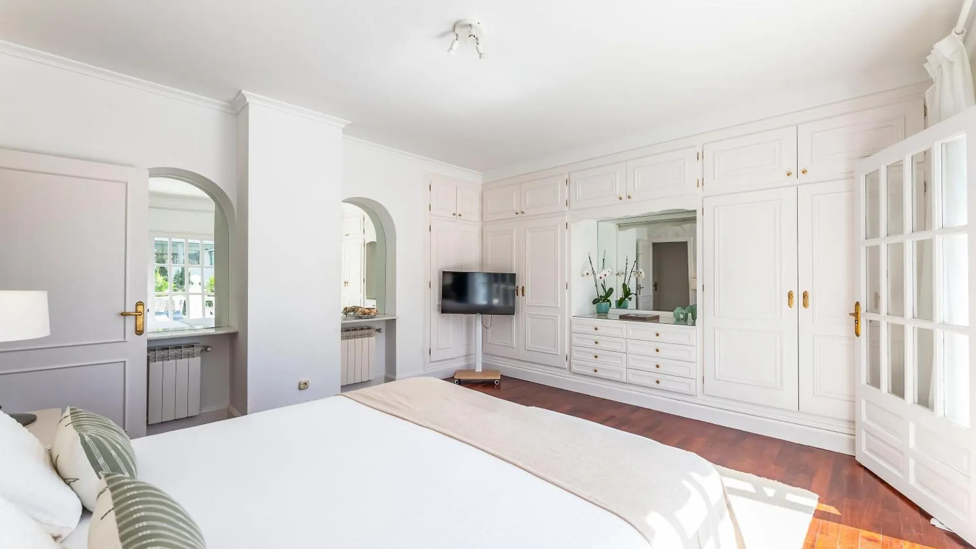 Aurora Boutique House - Only Adults Bed & Breakfast Marbella